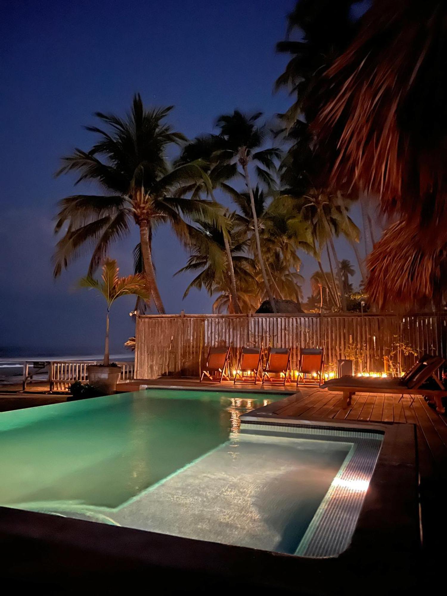 Almare Zonte - Beachfront Glamping Hotel El Zonte Exteriör bild