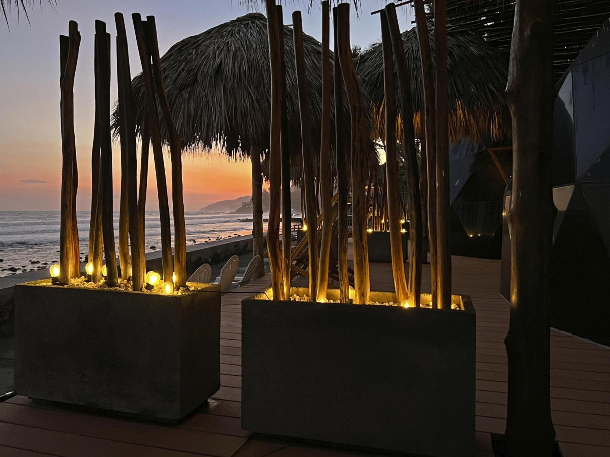 Almare Zonte - Beachfront Glamping Hotel El Zonte Exteriör bild